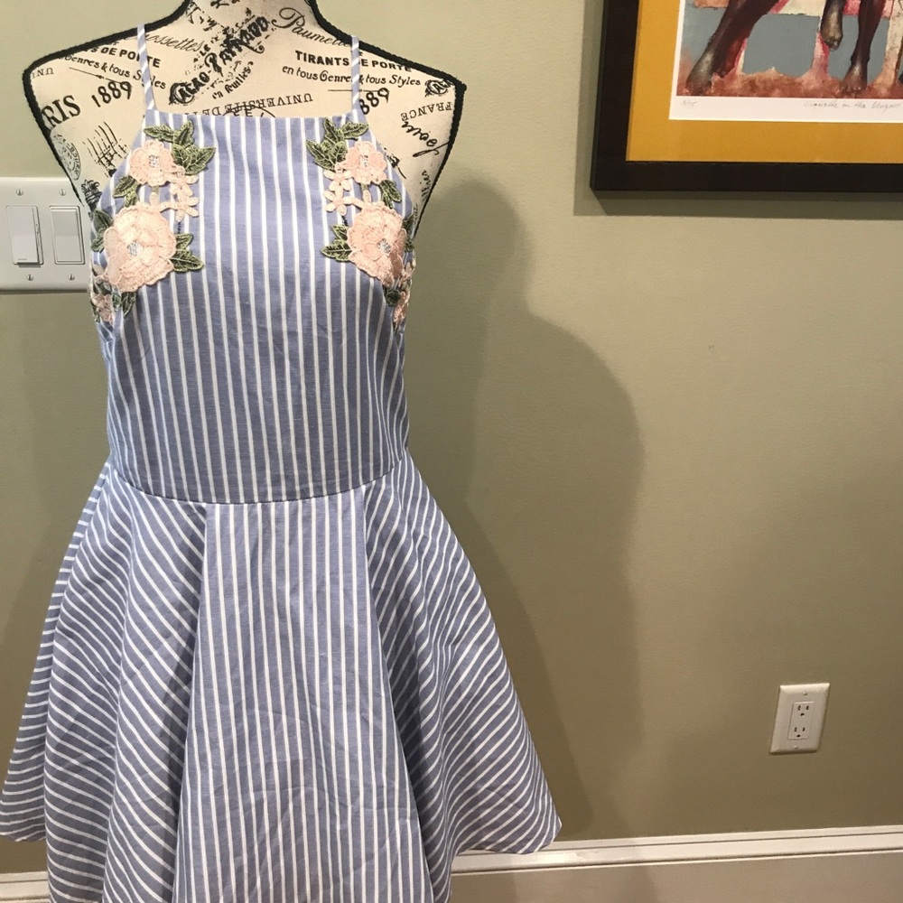 Casual daytime dress